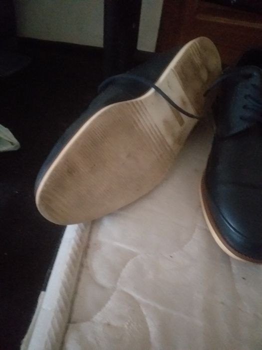 Vind pantofi barbati stare bùnă