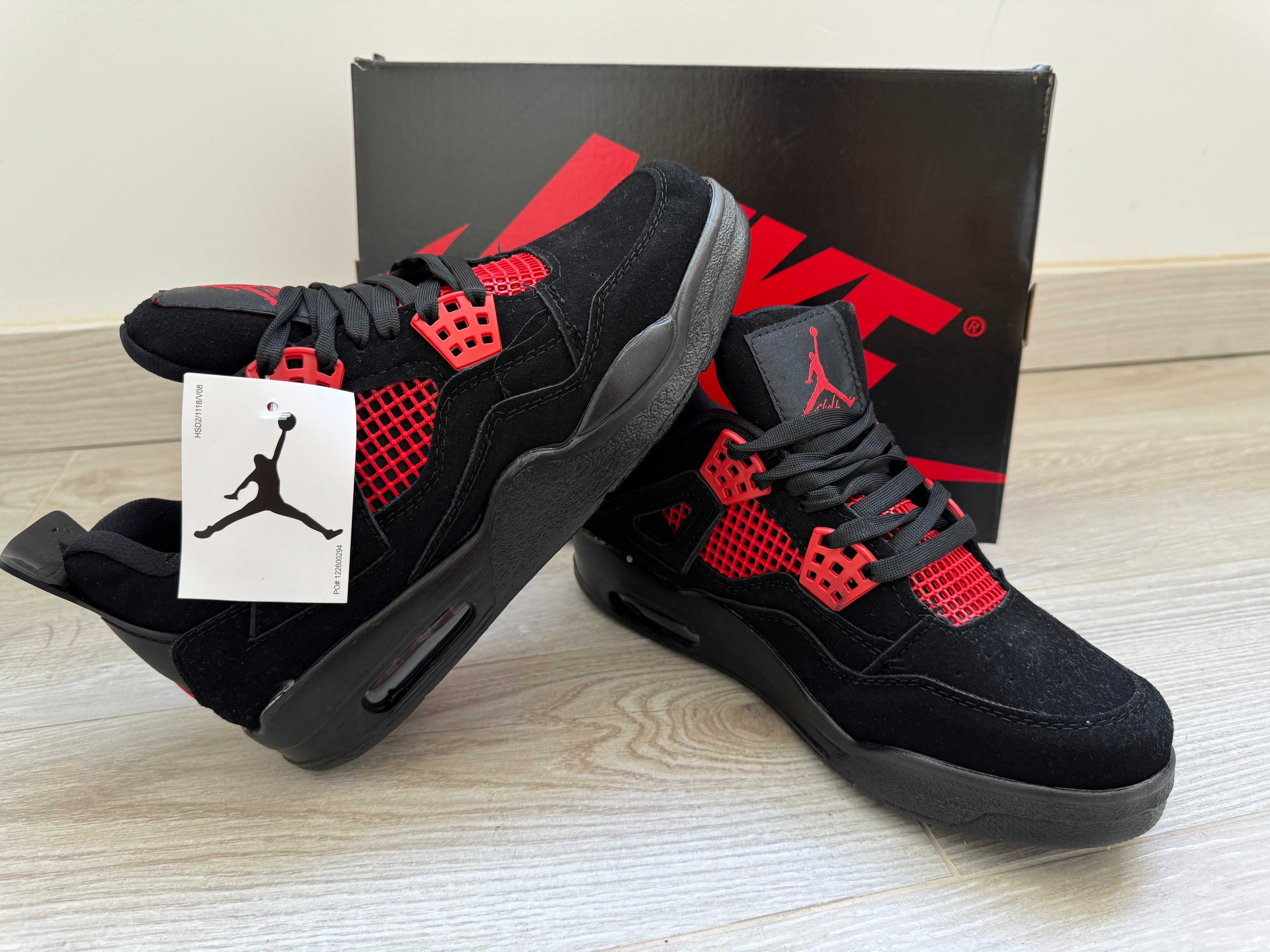 Adidasi AIR JORDAN 4 Red Thunder, Produs Nou NIKE - Full Box