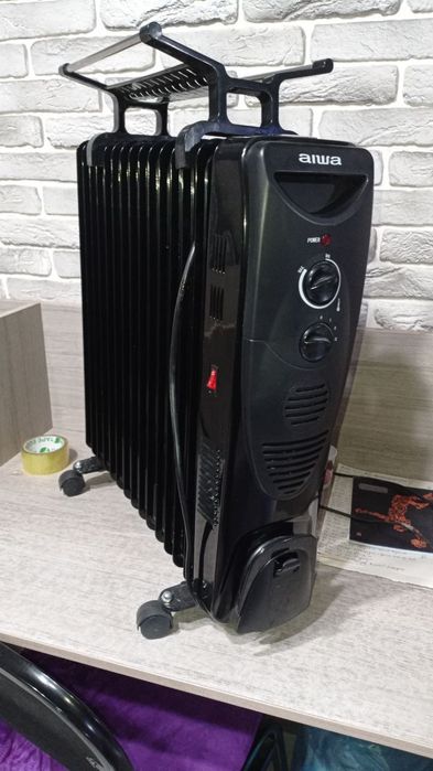 Обогреватель масляный Aiwa