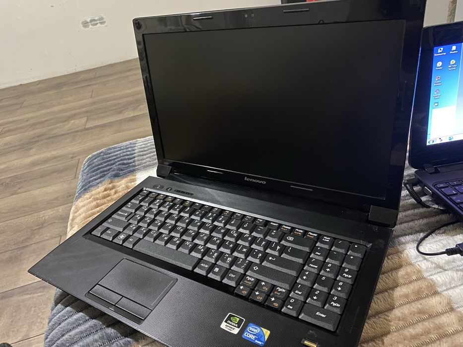 Продам ноутбук Lenovo b560 в отличном состоянии