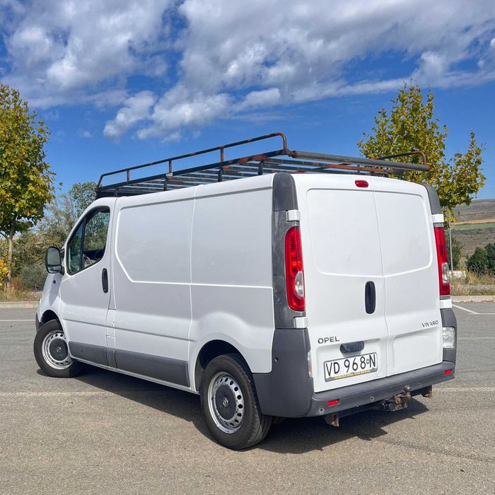 Opel Vivaro Model Scurt