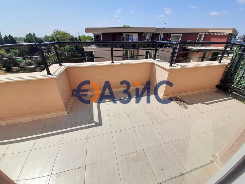 Продава се Двустаен апартамент в к.к. Слънчев бряг - 97 кв.м за 918 €/кв.м - Снимка #2