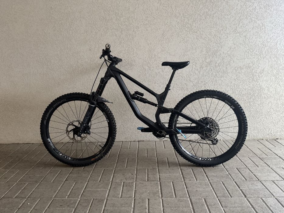 Bicicleta enduro\downhill canyon torque 6.0