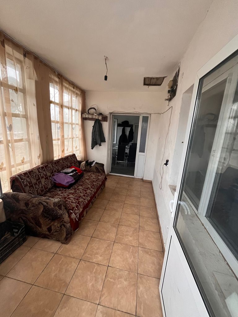 Продава се Къща в с. Царевци, Област Варна - 2000 кв.м за 18 €/кв.м - Снимка #5