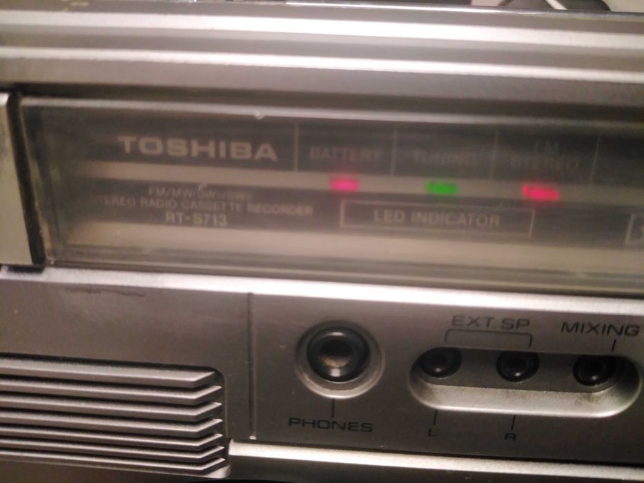 Ретро радиокасетофон Toshiba RT-S713