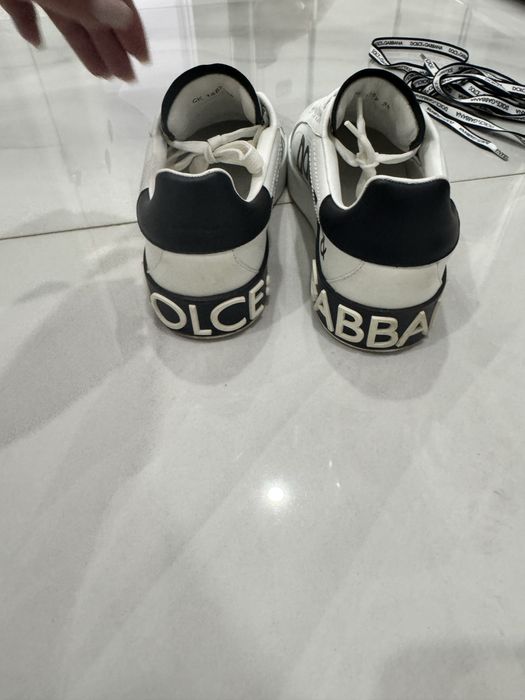 Vand adidasi dolce gabbana originali 100%