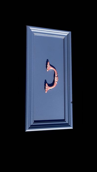 Comoda de lemn masiv