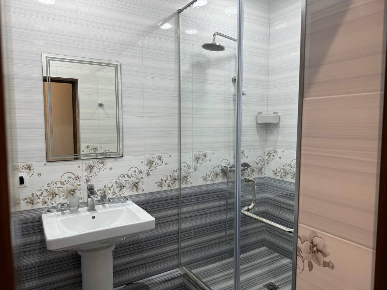 СРОЧНО продажа 2/4/9 Новомосковская, 60м2
