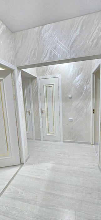 Квартира продаётся Чиланзар 23 квартал 2/5/9 евро отд вход 65м2