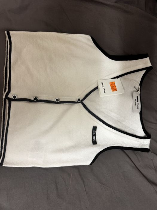 Уникален нов потник miu miu