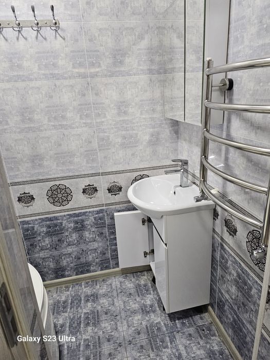 Арендага навастройка 3.хонали метро тинчлик