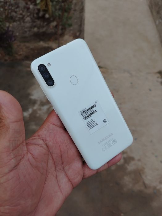 Samsung A11 xotra 32