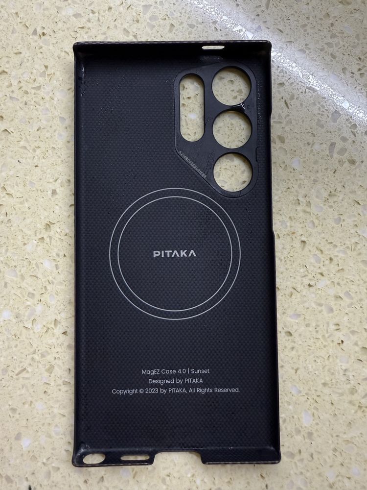 Продам чехол из карбона оригинал для самсунг s24 ultra