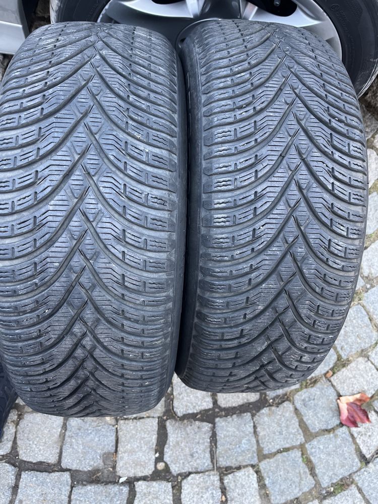 Продавам 4бр. зимни гуми BFGoodrich с 7мм. грайфер 205/55 R16 4бр.