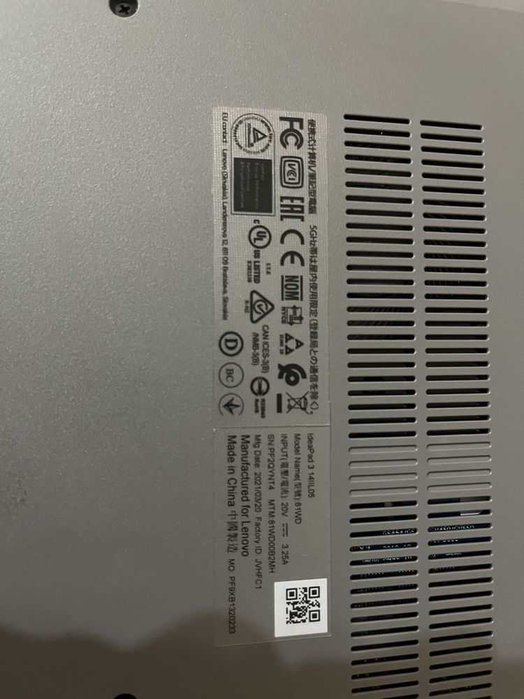 Лаптоп Lenovo IdeaPad 3