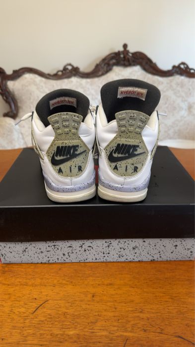 Jordan 4 White Cement Marimea 40.5