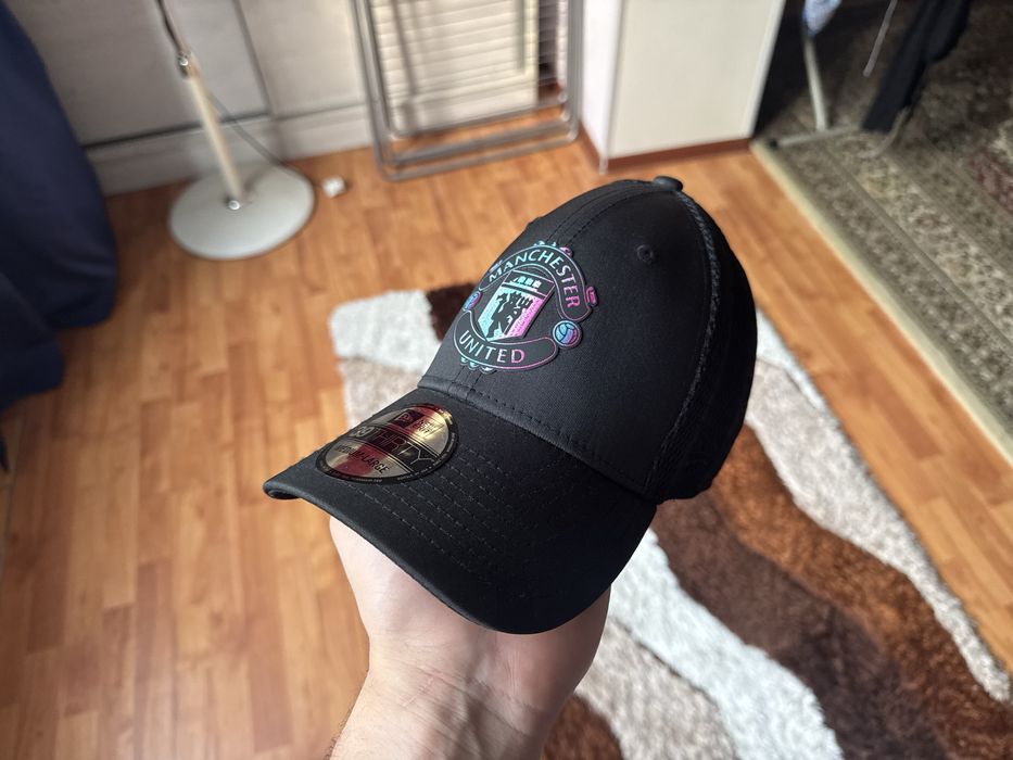 Manchester United kepka orginali futbol magazinidan olingan