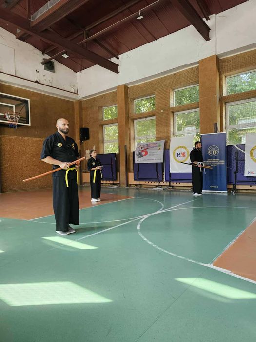 Хаедонг Кумдо - корейско бойно изкуство с меч - стил с два меча