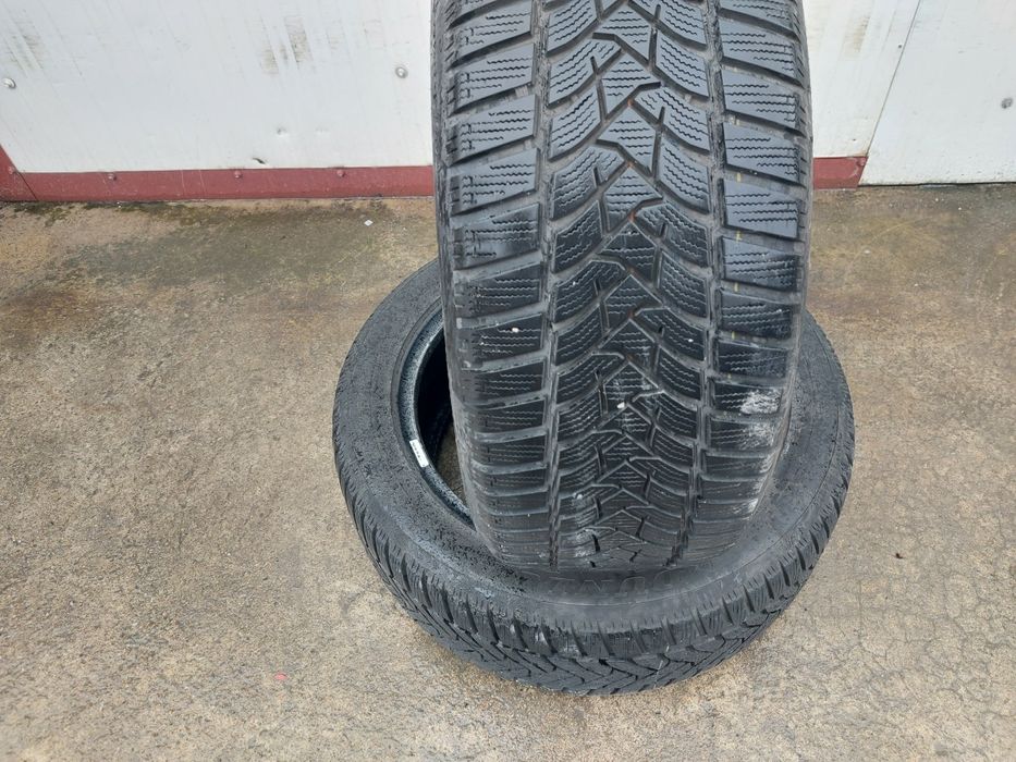 150 lei bucata! Doua anvelope M+S/IARNA 225 50 17 Dunlop! 7 mm