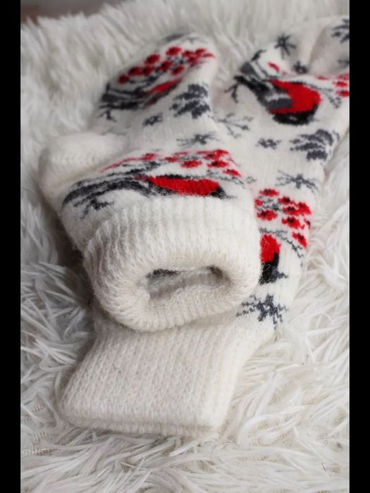 Комплект варежки и носки "Снегири"