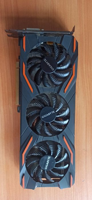 Видеокарта Gigabyte GTX 1080 8GB, обмен на ноутбук