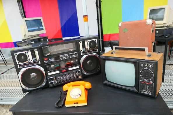 TV Filmari Evenimente Retro EVENTS 80 90 Lan Party Internet Cafe 2000