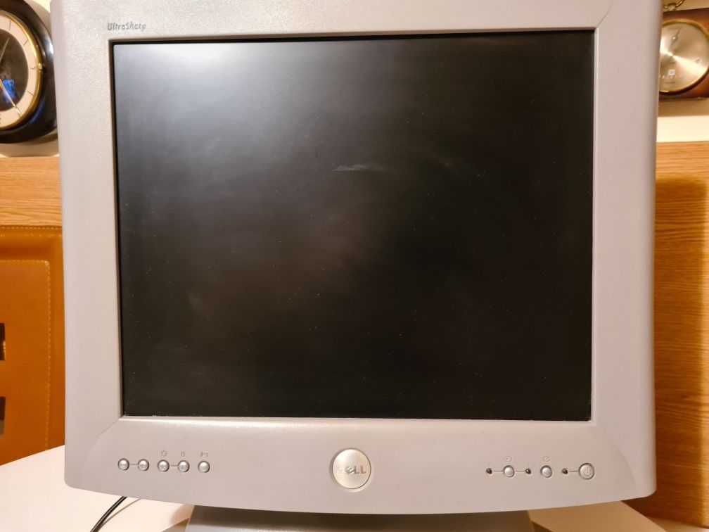 Monitor Dell 17inch pentru calculator