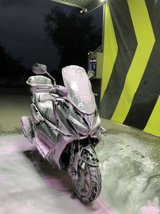 Skuter Mototsikl Urganch Moped sotiladi 2000