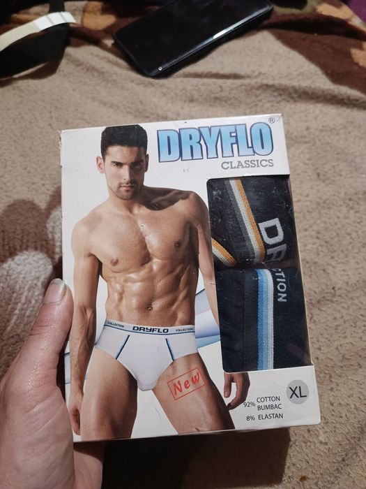 Chiloti si sosete pt barbati