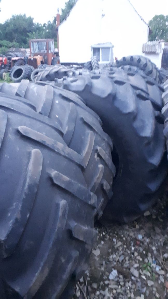 Cauciucuri  tractor 600/70R30 23,1