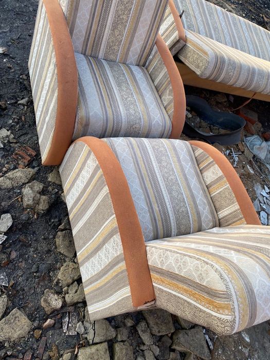 Продам диван с креслами, в хорошем состоянии