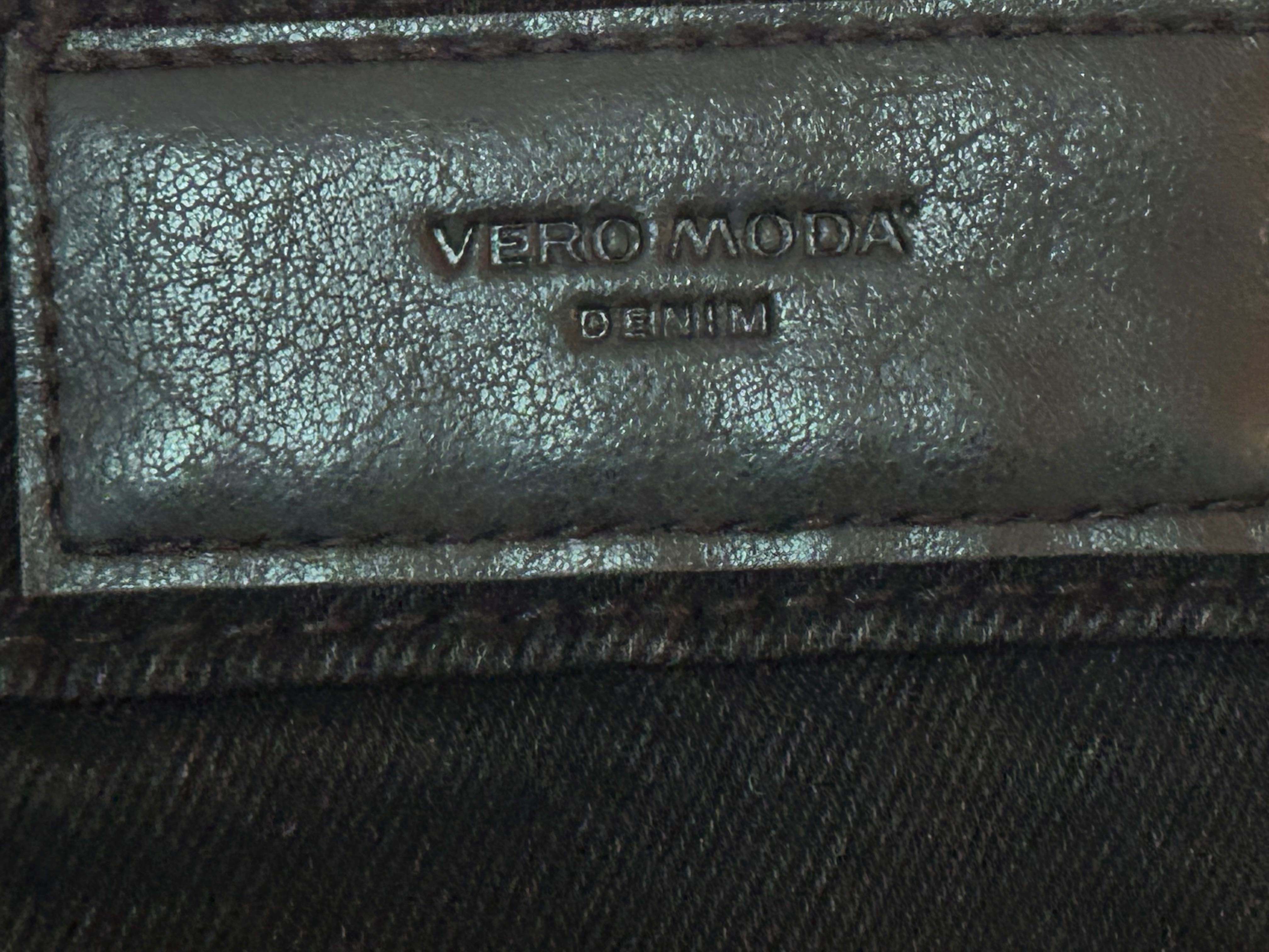 Къси гащи VERO MODA