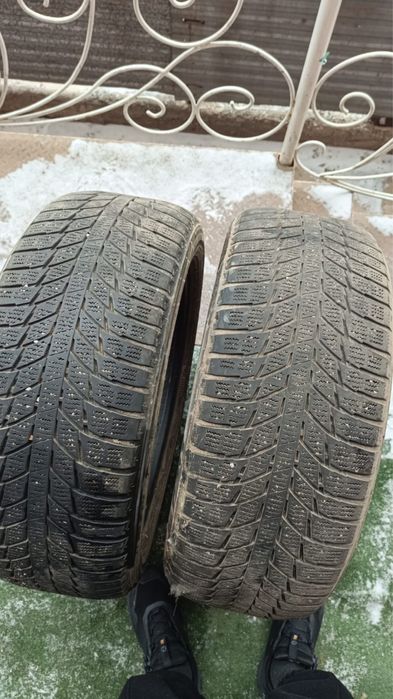 Продам два балона на 17 Липучка