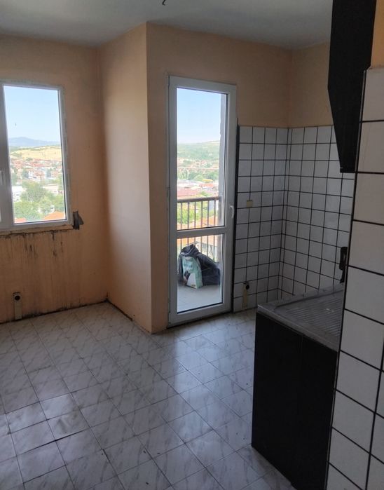 Продава апартамент в гр.Дупница