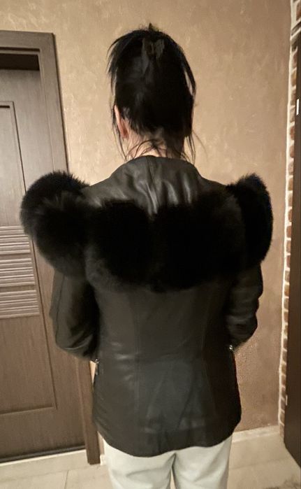 Чисто ново зимно яке от естествена кожа