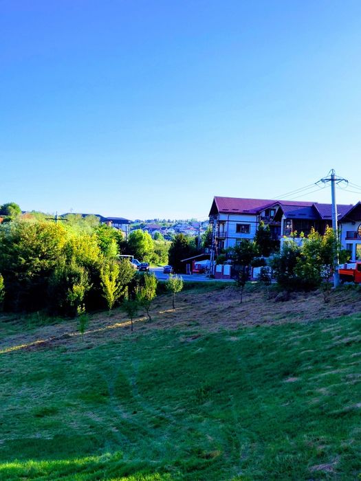 Teren Intravilan Hlincea / Cetatuia 2075mp 41500 € - 20 €/mp