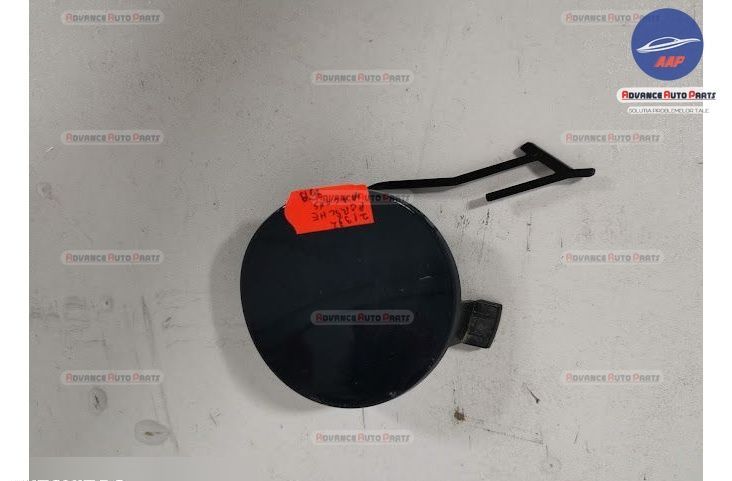 Ауди А3 / Audi A3 8V - Предна броня с капак за теглич, оригинална част