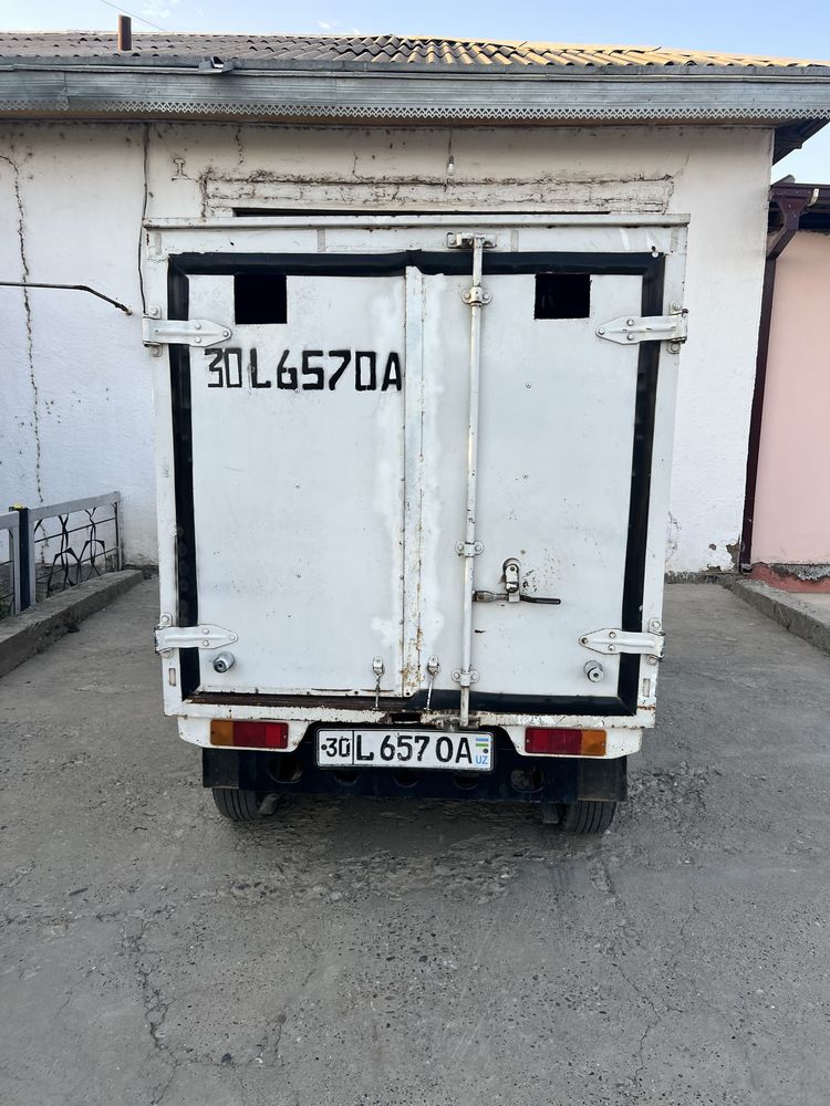 Лабо сотилади