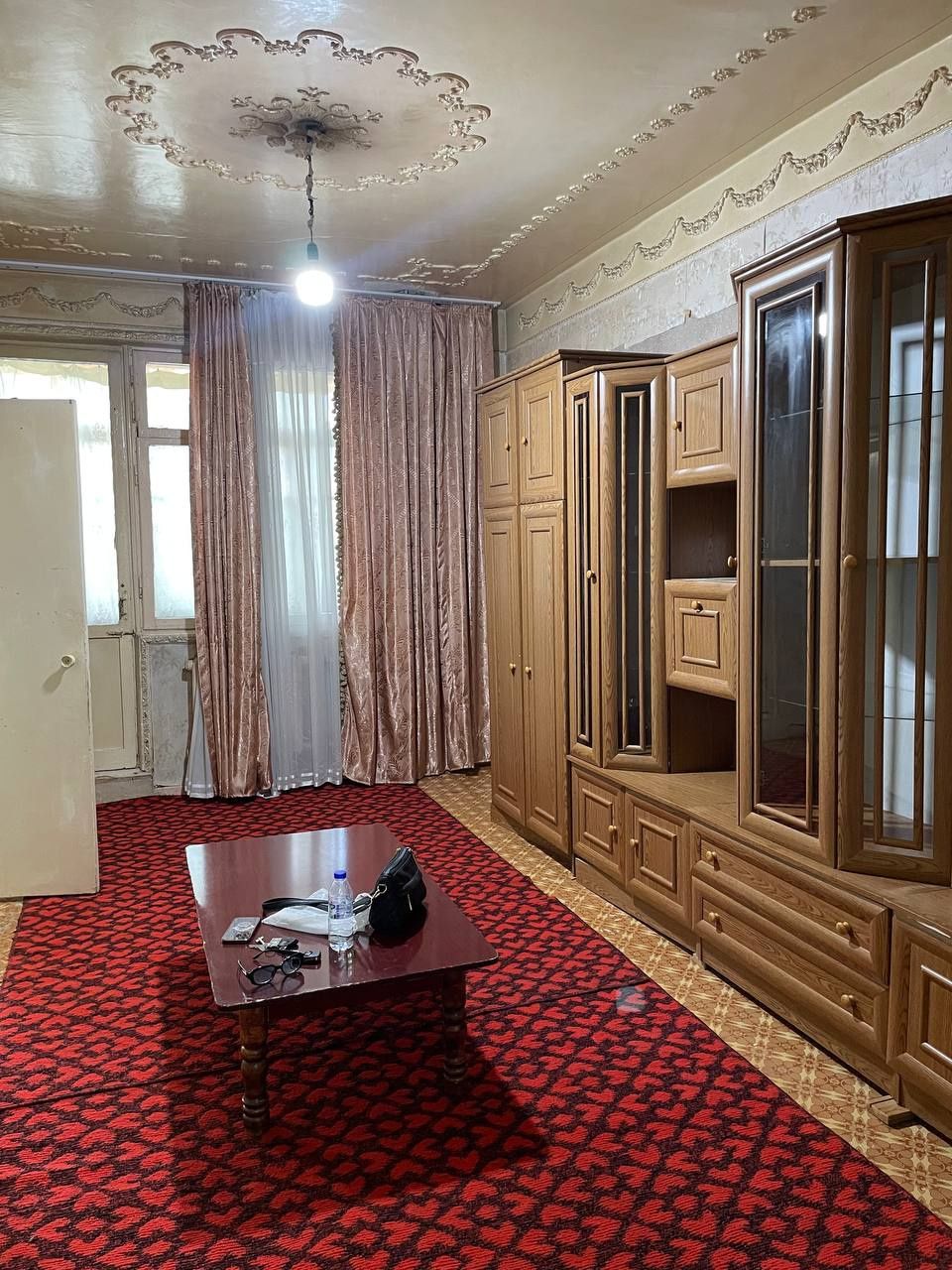 Феруза.Эко базар Северо восток.3.3.4 срочно продается