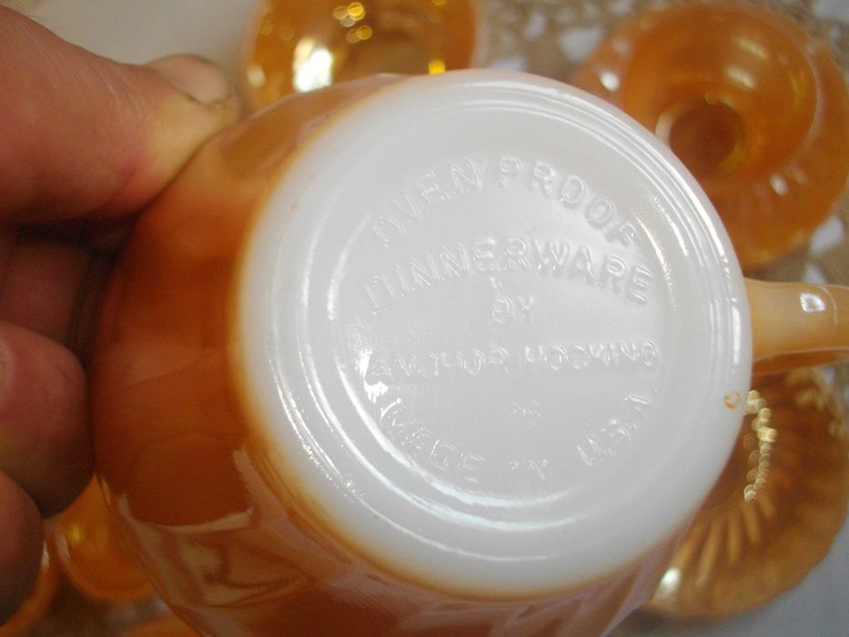 37 Части Нов Сервиз Чай Кафе Made in USA FIRE KING ANCHOR HOCKING-1940