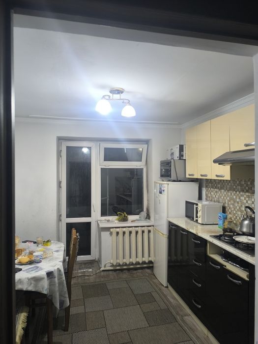 Продам 2 ком квартиру