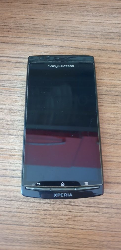 Vand telefon Sony Xperia arc S