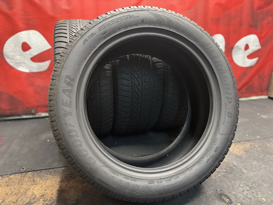 285 45 20, Зимни гуми, Goodyear UltraGrip8Performance, 4 броя