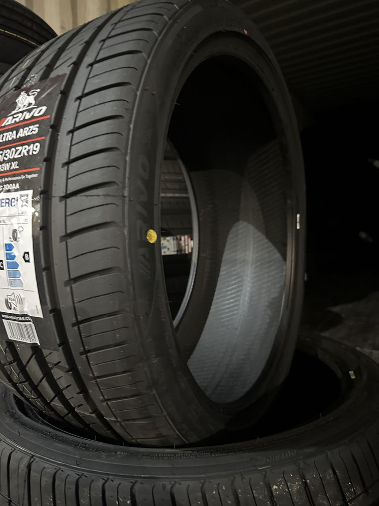 Летен Спорт Пакет Arivo Arz5 235/35R19 91W XL 265/30R19 93W XL