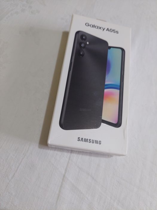Samsung A06 sigilat