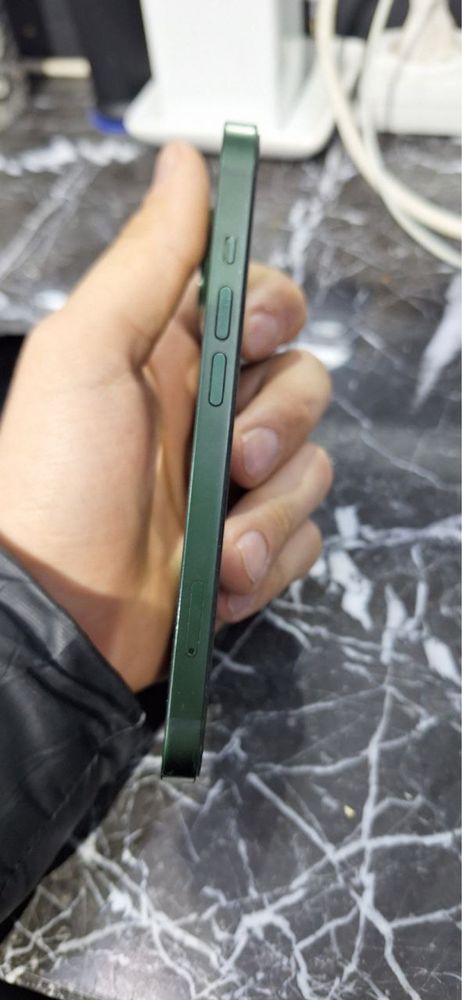 Iphone 13 128 dokument karibkali 79yomks