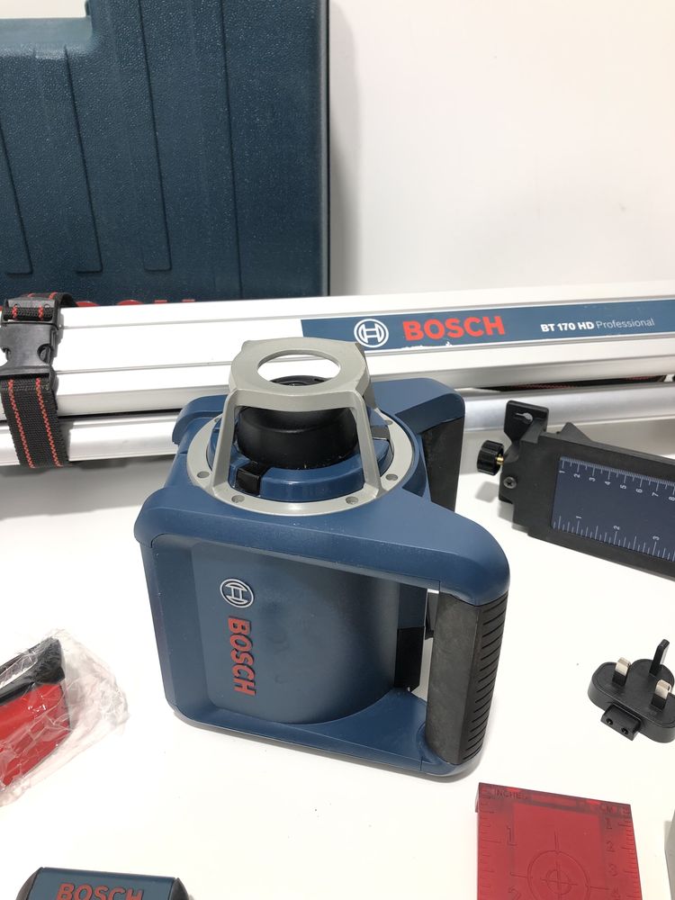 Nivela laser Bosch raza rosie GRL 300 HV