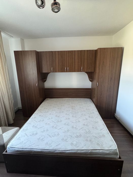 Mobila dormitor second hand