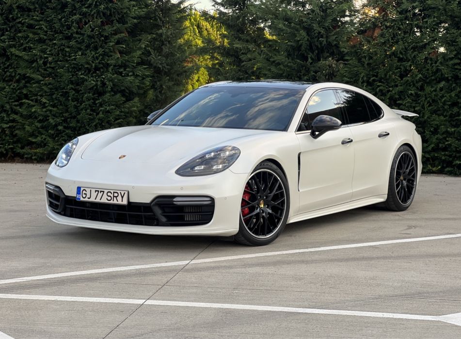 Porsche Panamera turbo