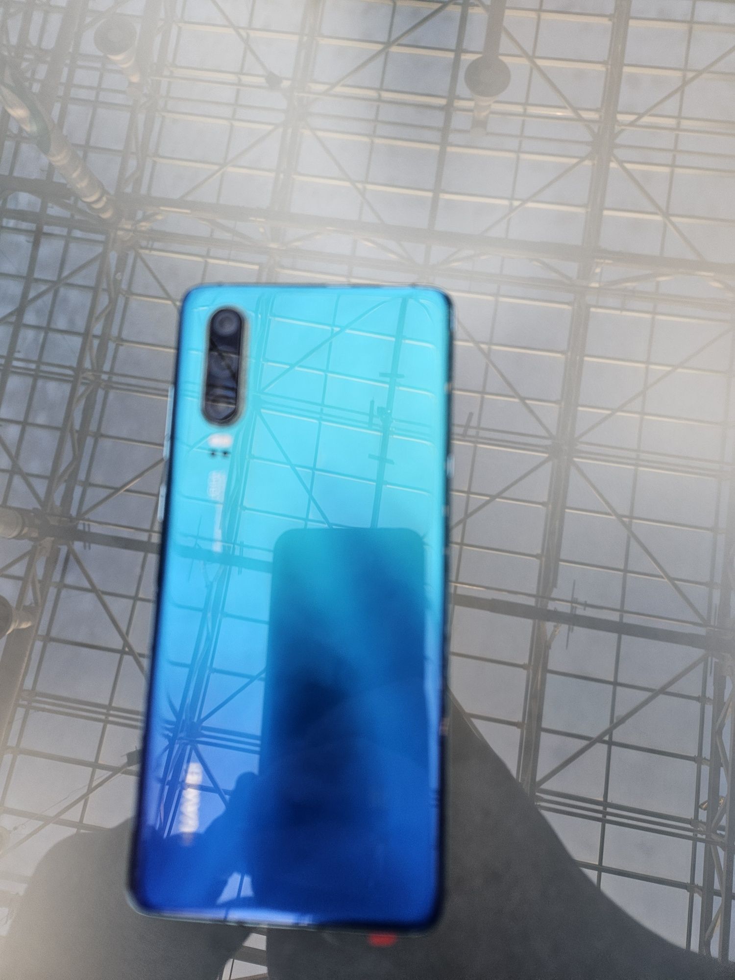 Смартфон Huawei p30